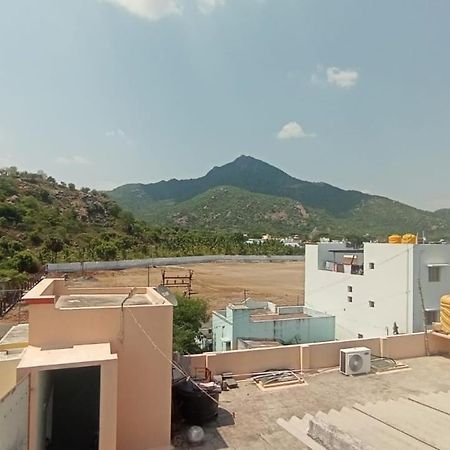 Thiru Arunai Guest House Tiruvannāmalai Exteriér fotografie