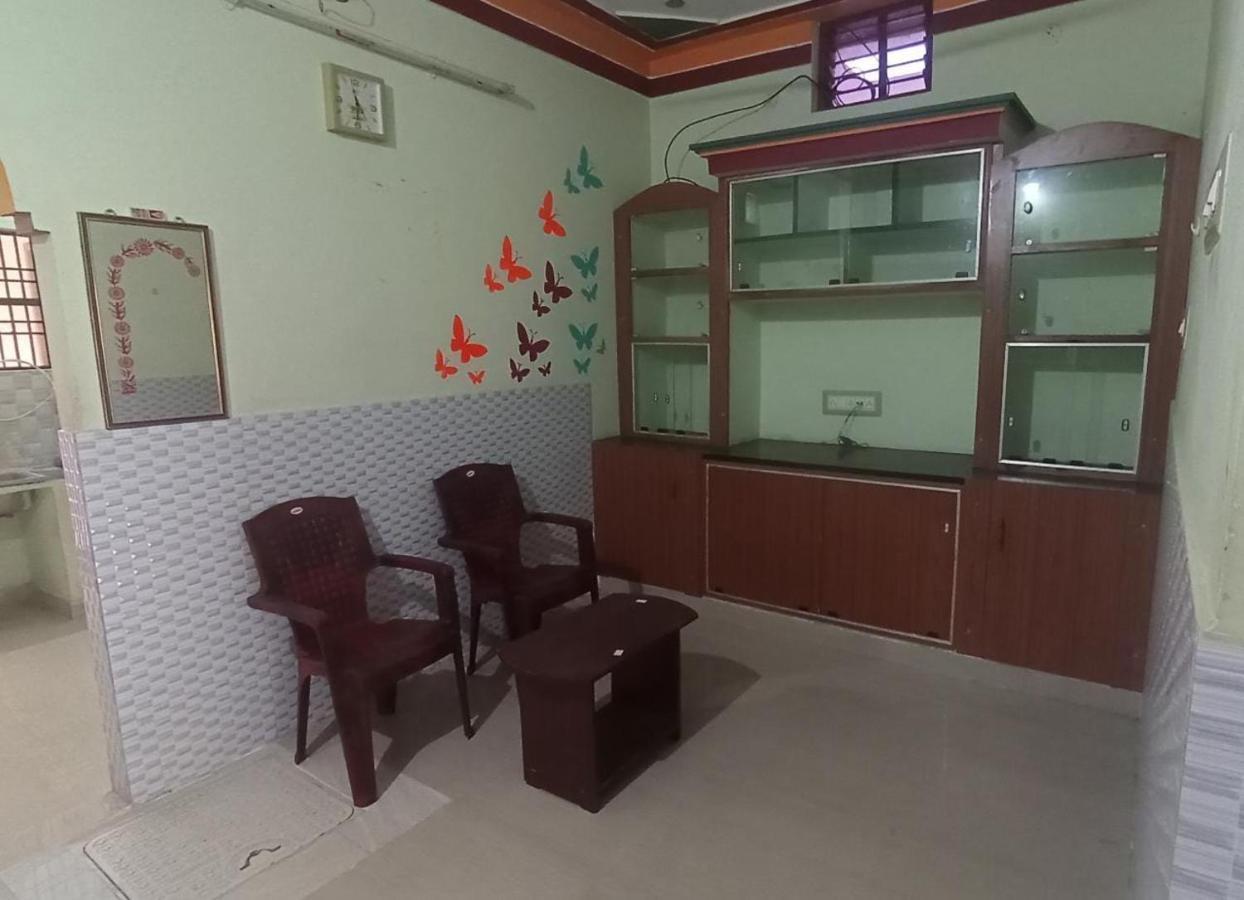 Thiru Arunai Guest House Tiruvannāmalai Exteriér fotografie