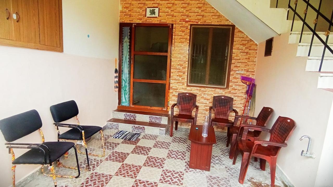 Thiru Arunai Guest House Tiruvannāmalai Exteriér fotografie